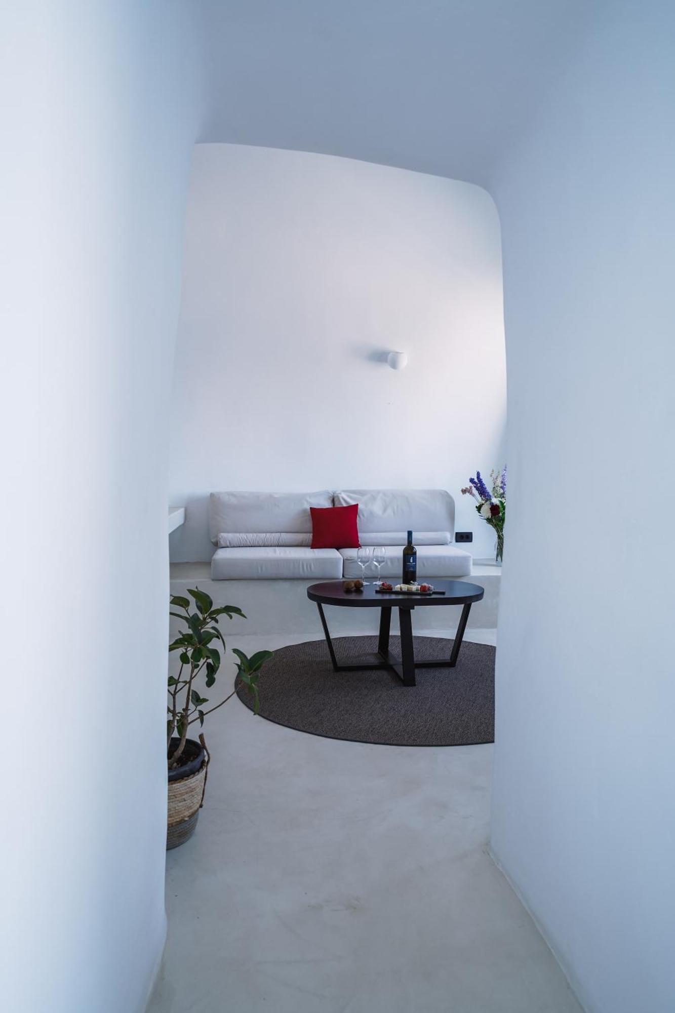 Hotel Santonero - The Philoxenia Project